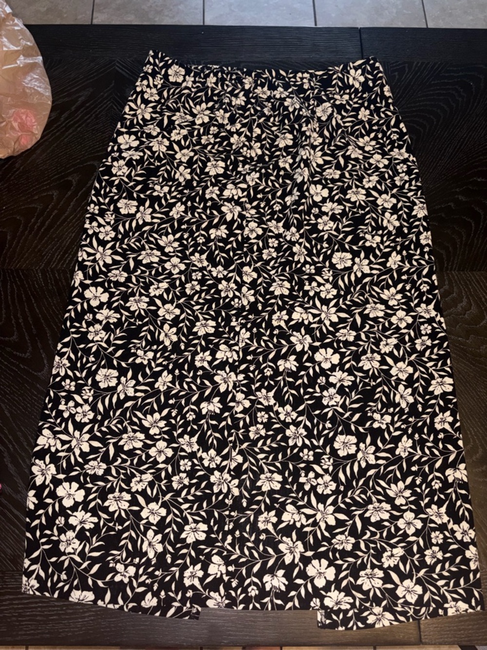 Black & White Floral Skirt - Women's Classic Floral Midi